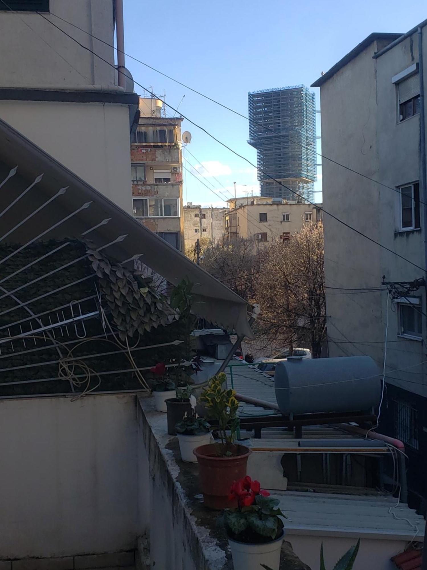 Hostel Oakland Tiranë Ngoại thất bức ảnh